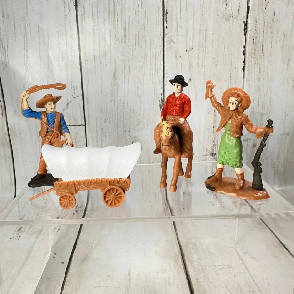 Safari Ltd Western‎ Toy Figures Set Cowboy, Covered Wagon, Annie Oakley Loose
